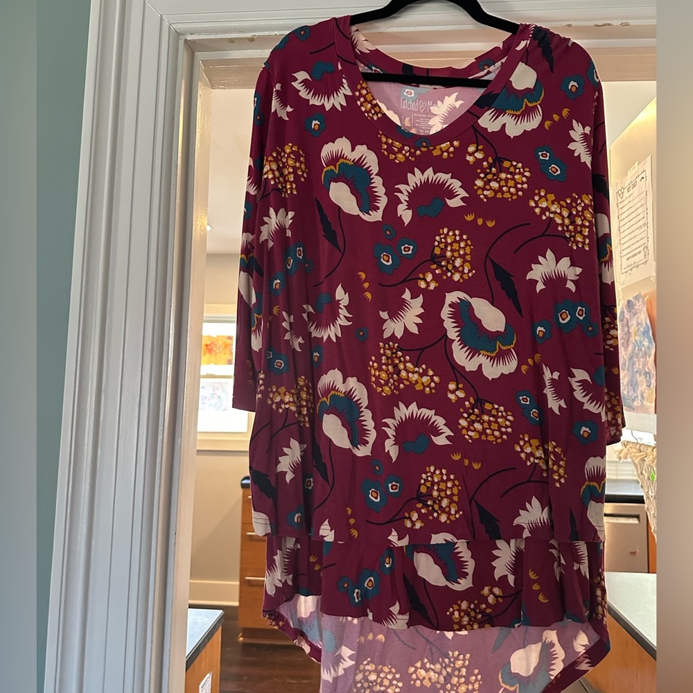 Latched Mama  sz 1X nursing top